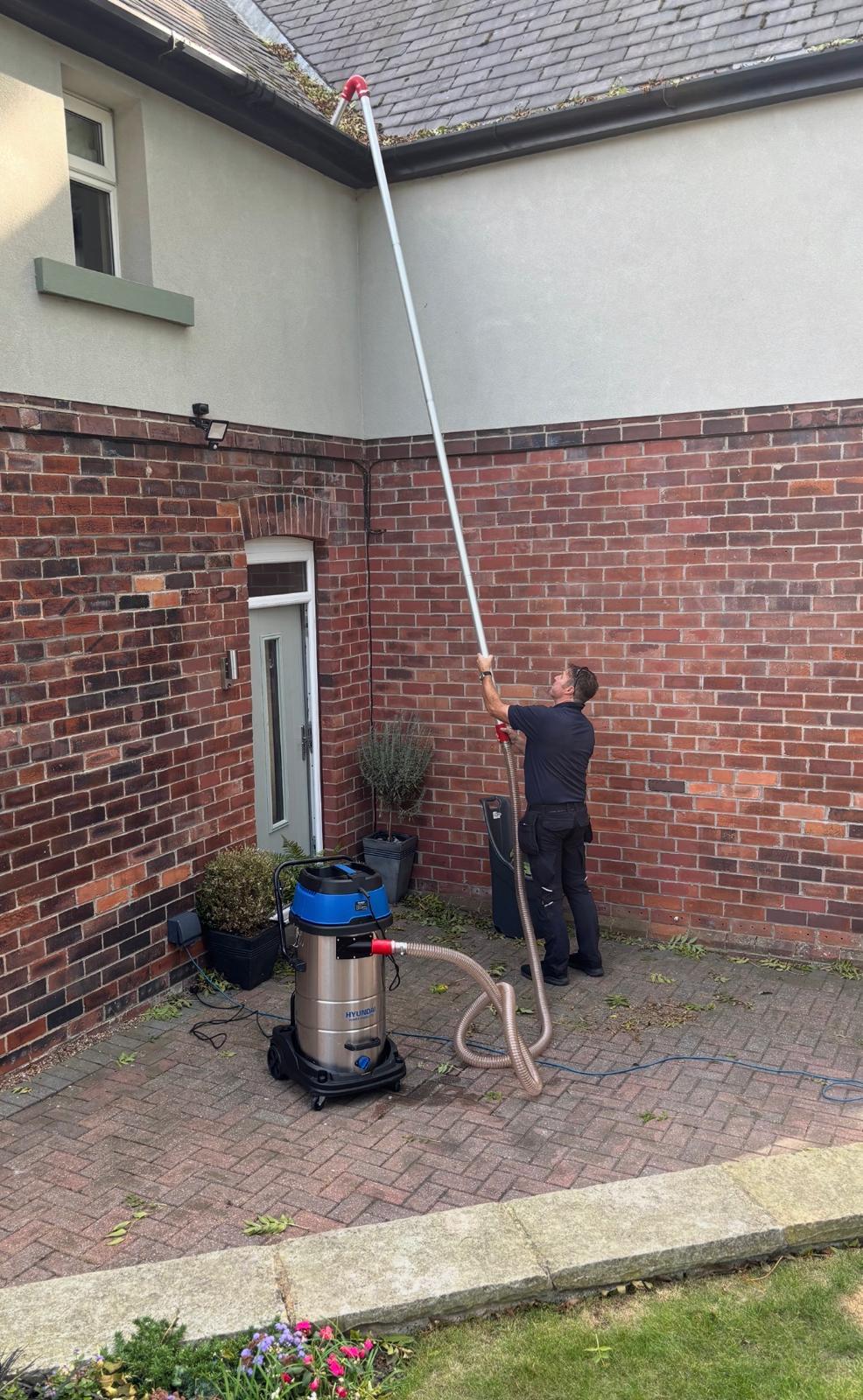 ICClear professional Gutter Cleaning